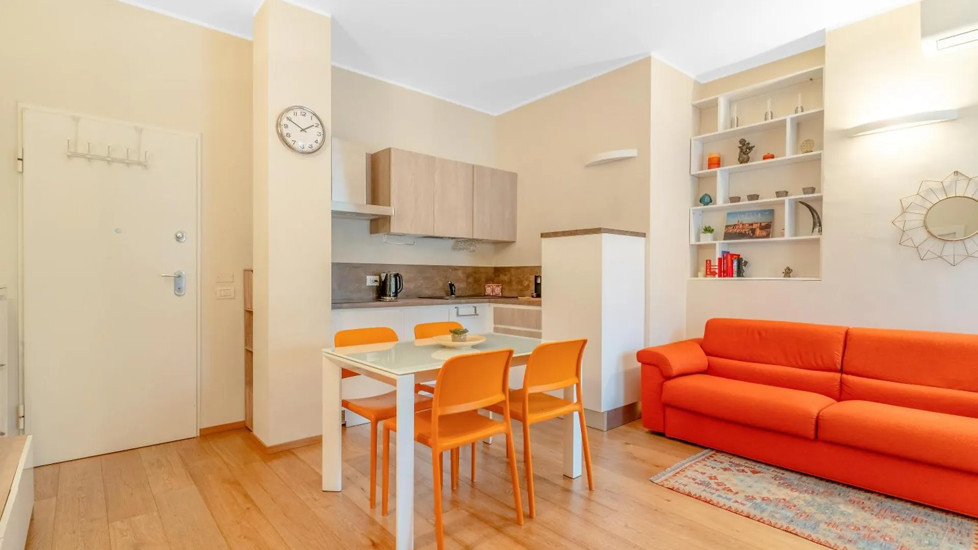 Easy Isola Apartment Milan Italy